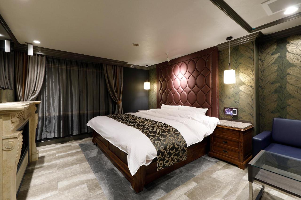 ホテルバースデーきよす店 Hotel Birthday Kiyosu Esterno foto